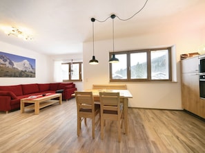 Dining - Schachen Comfortable Holiday Residence (Garmisch-Partenkirchen)