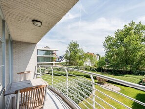 Apartment | Balcony - Apartment in St-idesbald Near the Sea (Koksijde)