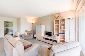 อพาร์ทเมนท์ | ห้องนั่งเล่น