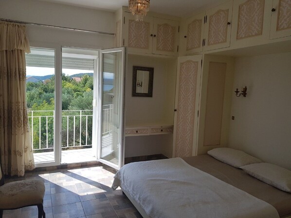 Apartment | 2 bedrooms - Apartments Mona Lisa - Two Bedroom Apartment With Terrace (Sibenik)