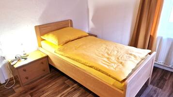 Apartment | 4 bilik tidur, cadar katil