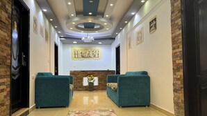 Reception - Farido Pyramids (Giza)