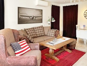 House | Living area - 4 Star Holiday Home in Ahus (Aahus)
