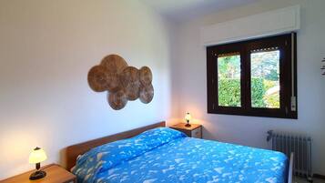 Ferienhaus | 2 Schlafzimmer, individuell eingerichtet