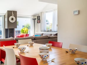 Villa | Dining - Villa in Koksijde With Sunny Terrace (Koksijde)