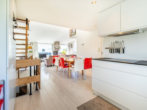 Villa in Koksijde With Sunny Terrace