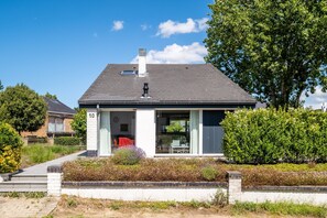 Villa | Exterior
