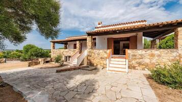 Apartment | Exterior