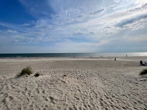 House | Beach - Cozy Beach Retreat - By Traum Ferienwohnungen (Blavand)