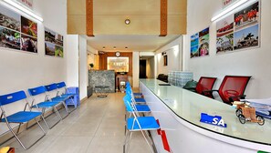 Reception - HANZ Vivianne Boutique Hotel (Ho Chi Minh City)