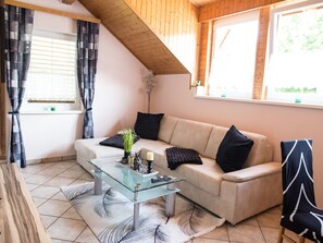 Apartment | Living area - Cosy Apartment in Arnoldstein (Arnoldstein)