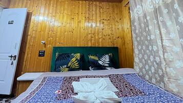 Standard Double Room, City View | Free WiFi, bed sheets