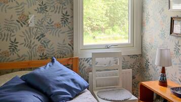 House | 3 bedrooms, individually furnished