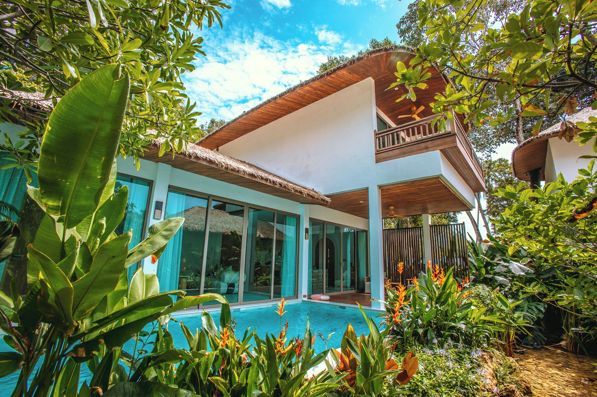 Ocean Pool Villa | Gratis minibar, pengeskab på værelset, mørklægningsgardiner