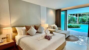 Free minibar, in-room safe, blackout drapes, iron/ironing board