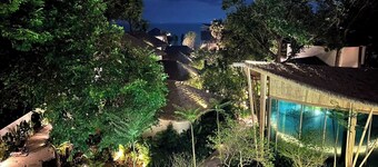 Luxtalay Khanom Hotel