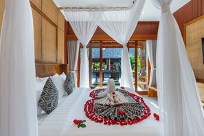 Double or Twin Room, Pool View | Desk, free WiFi - PURI ANDONG VILLAS (Ubud)