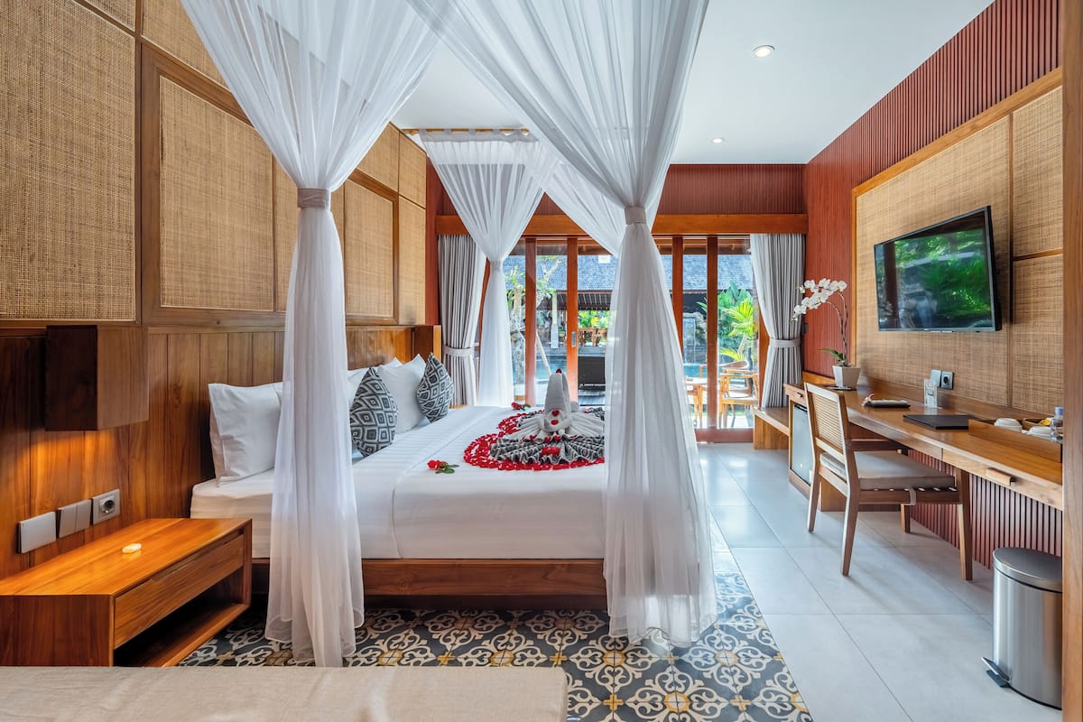 Double or Twin Room, Pool View