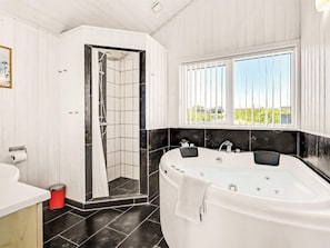 Spa treatment - 5 Star Holiday Home in Humble (Sydlangeland)
