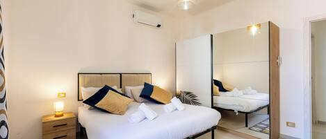 1 Schlafzimmer, Zimmersafe, Bügeleisen/Bügelbrett, Reisekinderbett