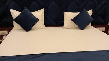 Superior Double Room | Free WiFi, bed sheets