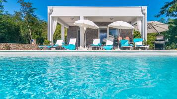 Biệt thự | Hồ bơi | Hồ bơi trong nhà, hồ bơi ngoài trời