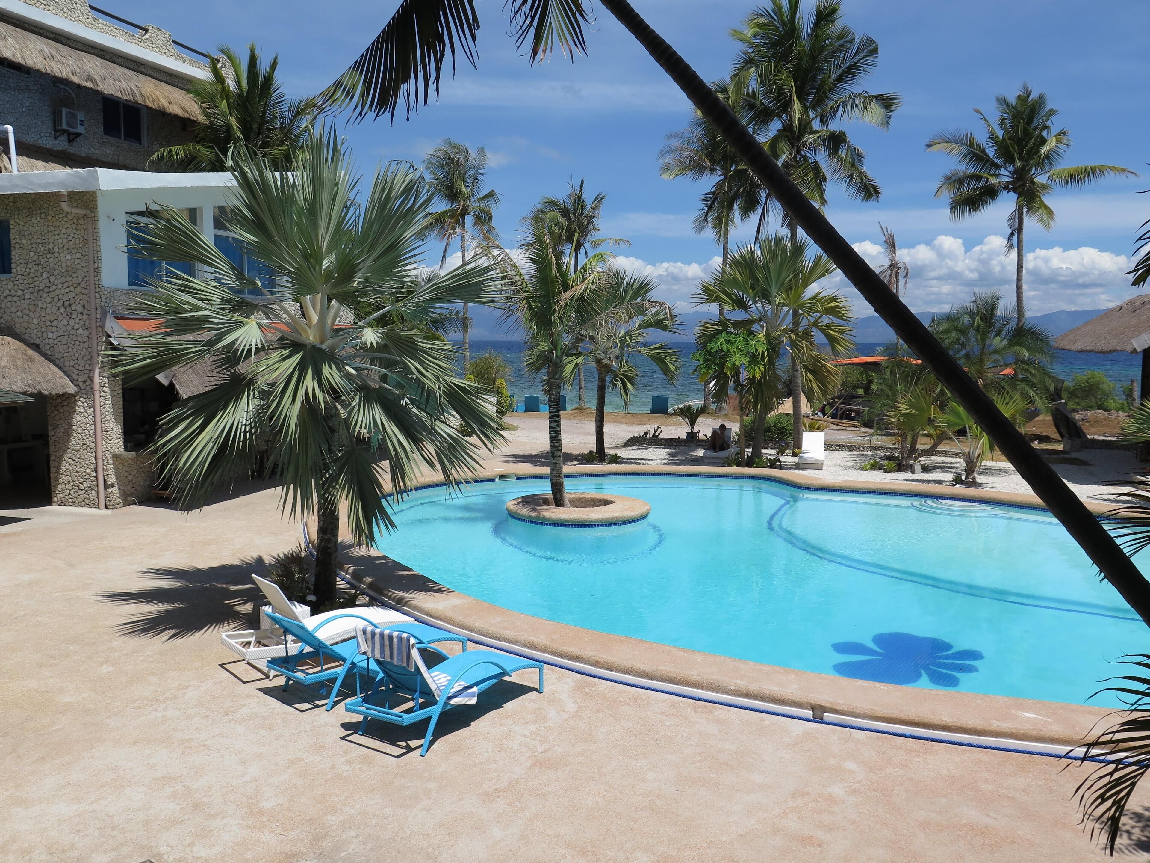 Deluxe Double Room, Balcony, Sea View | Rollaway beds, free WiFi, bed sheets