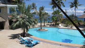 Deluxe Double Room, Balcony, Sea View | 1 bedroom, rollaway beds, free WiFi, bed sheets