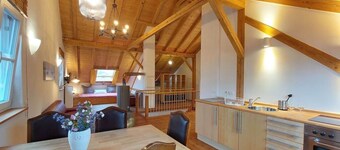 โรงแรมชเลย์คโฮฟ อัมเมอร์ซี