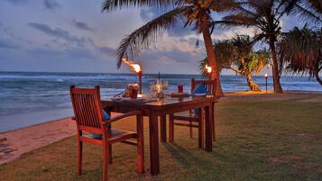 ์ผ์ธ ์๋น