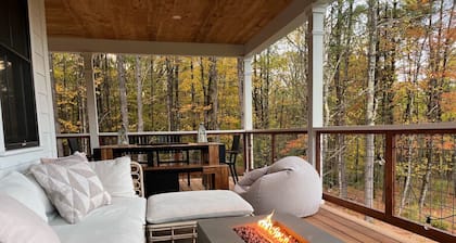 NEW: Stunning Country Contemporary in Kerhonkson