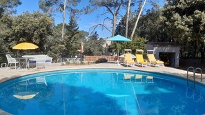 Pool - La Souleiado, vacation studio, Lorgues. (Lorgues)