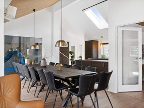 House | Dining - 5 Star Holiday Home in Dronningmolle (Dronningmolle)