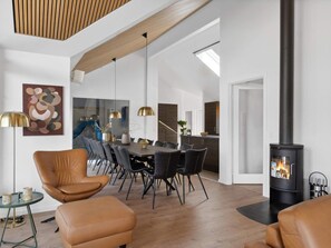 House | Dining - 5 Star Holiday Home in Dronningmolle (Dronningmolle)