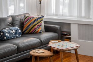 Smart TV, fireplace, books