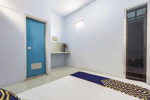 經濟雙人房 | 免費無線上網、床單