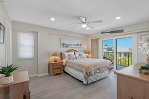 2 habitaciones, escritorio, tabla de planchar con plancha y wifi gratis 