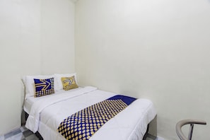Chambre de base double | Literie fournie
