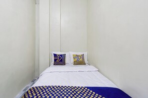 Kamar Double Basic | Seprai linen