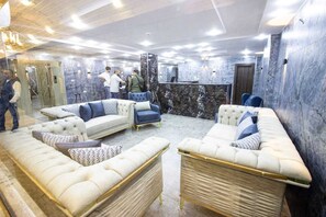 Reception - Beirut 2 (Amman)