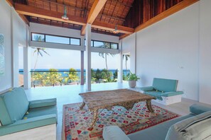 Interior - Kamana Beach House, steps from the beach, amazing villa, private pool. (Malaka)
