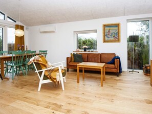 House | Living area