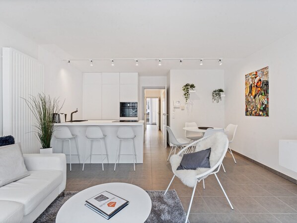 Dining - Apartment Close to the Seafront (Blankenberge)