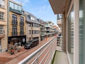 View from property - Apartment Close to the Seafront (Blankenberge)
