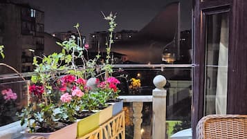 Classic Apartment, 2 Bedrooms, Balcony, City View | 1 bedroom, premium bedding, minibar, individually decorated