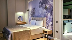 Classic Apartment, 1 Bedroom, Balcony, City View | Premium bedding, minibar, desk, laptop workspace - City Apartments (Baku)