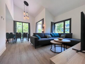 House | Living room