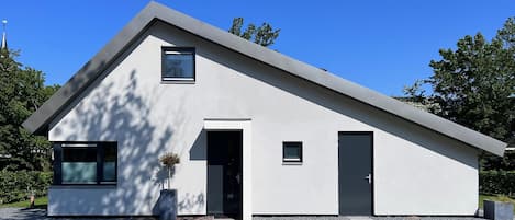 House | Exterior