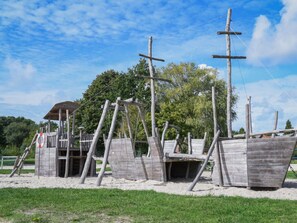 Children’s area - Holiday Home Maja am See (Aurich)