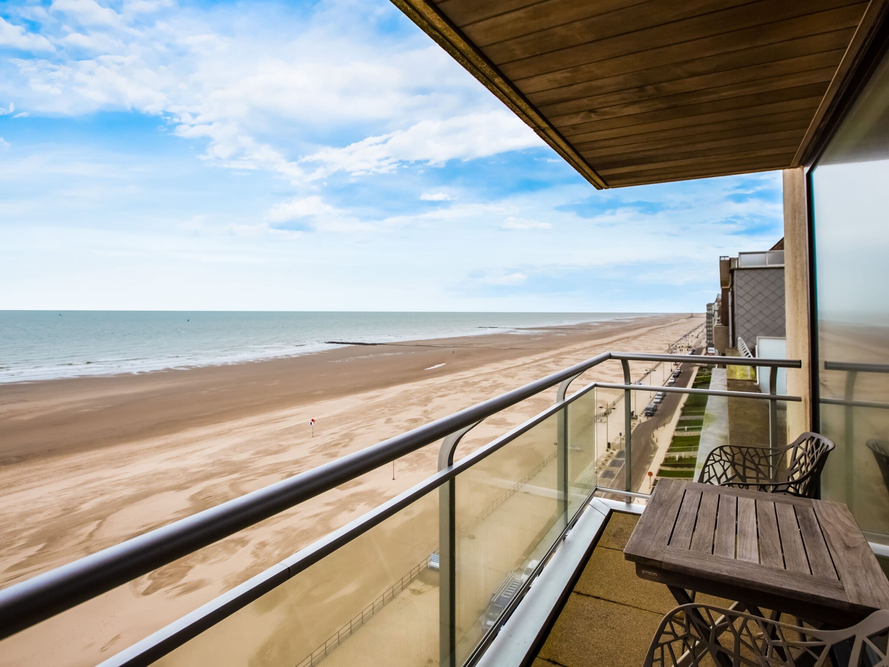 الإطلالة من المنشأة